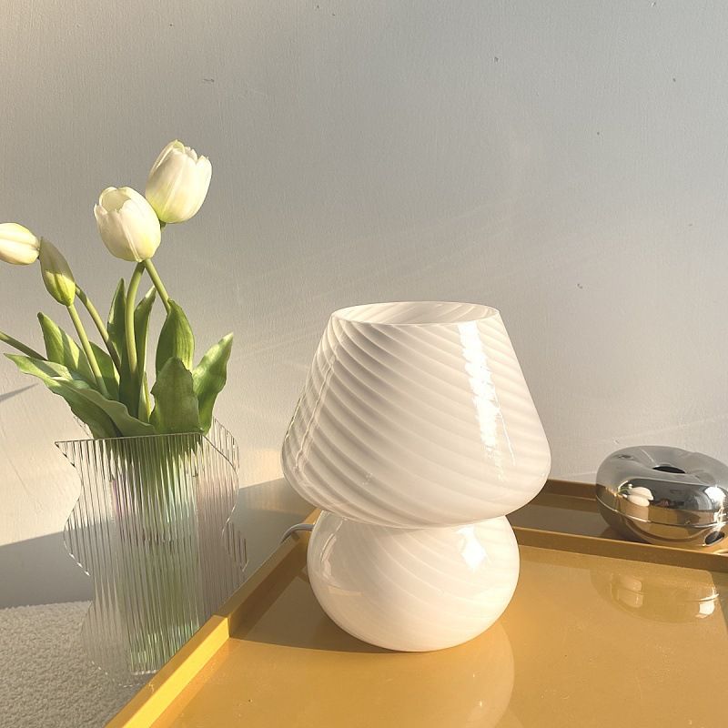 Lámparas de mesa nocturna de champiñones Modernas luces de 1 luces con sombra de vidrio para sala de estar