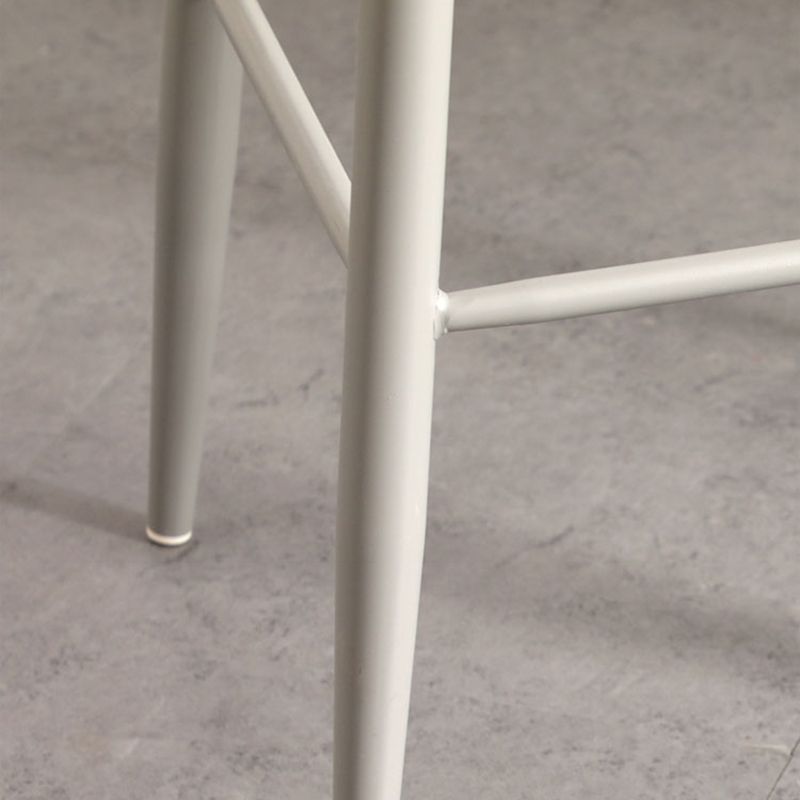 Skandinavischer Barhocker mit Metallbeinen Quadrat-Sitzschachtel für Küchenbar