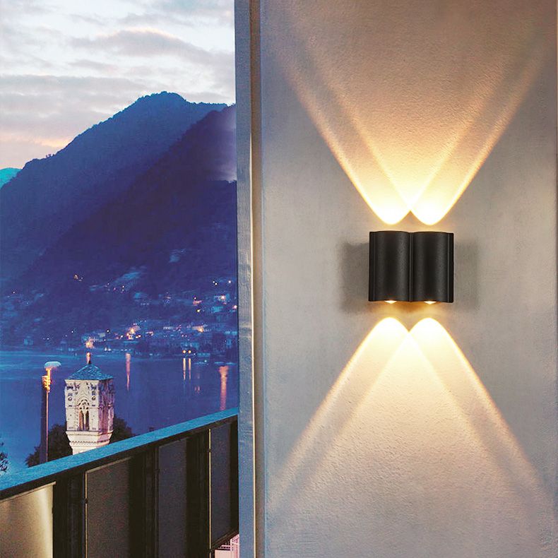 Tubes de style minimaliste moderne de haut en bas de la mur à lad lad lampe à la paroi des lumières murales en métal pour mur extérieur