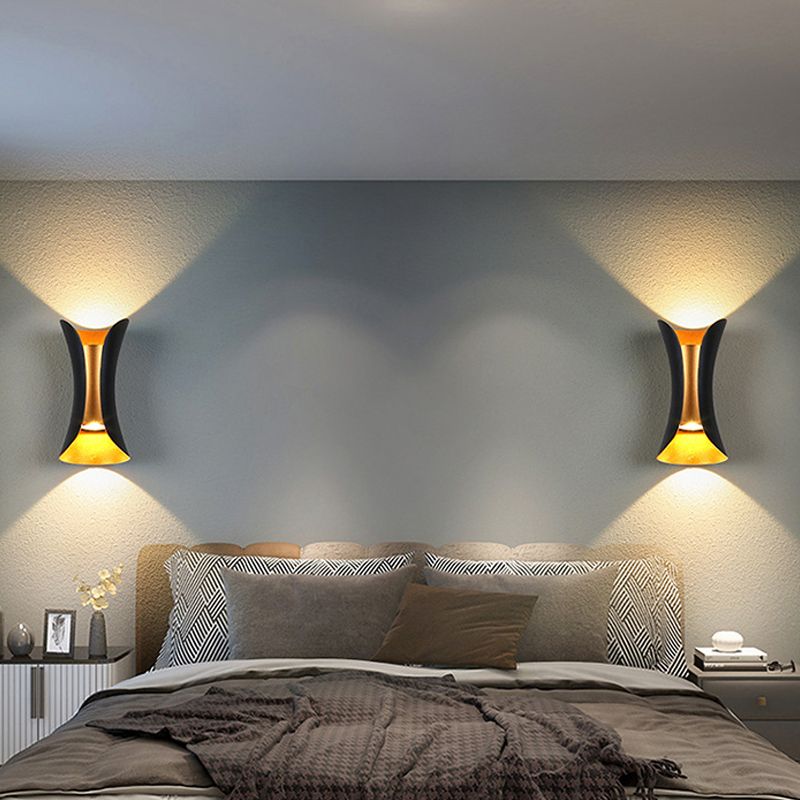 Contemporary Aluminum Wall Light Geometric Shape 2 Lights Wall Sconce for Bedroom