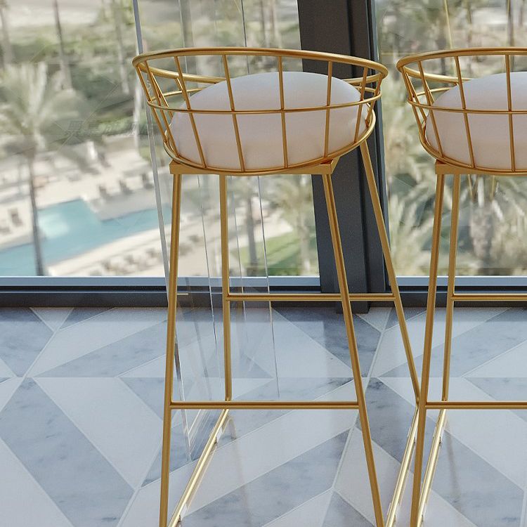 Contemporary Metal Dining Stools Low Back Bar Stools with Footrest
