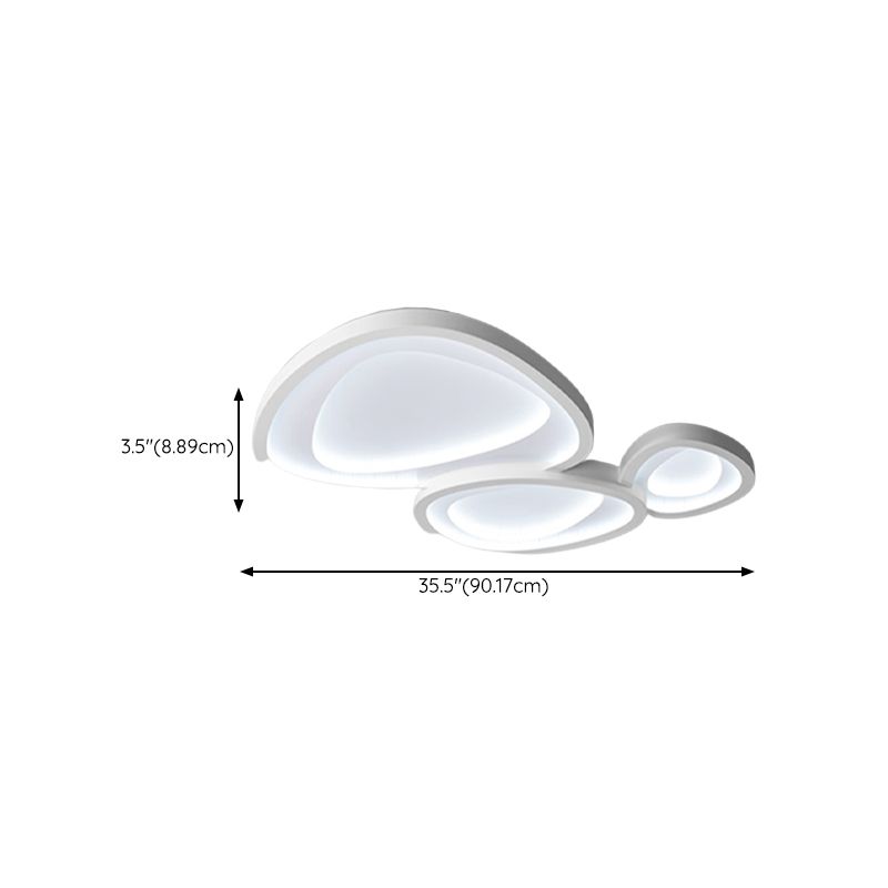 Nordic Style Ceiling Light Fixture Metal Flush Mount in White for Living Room