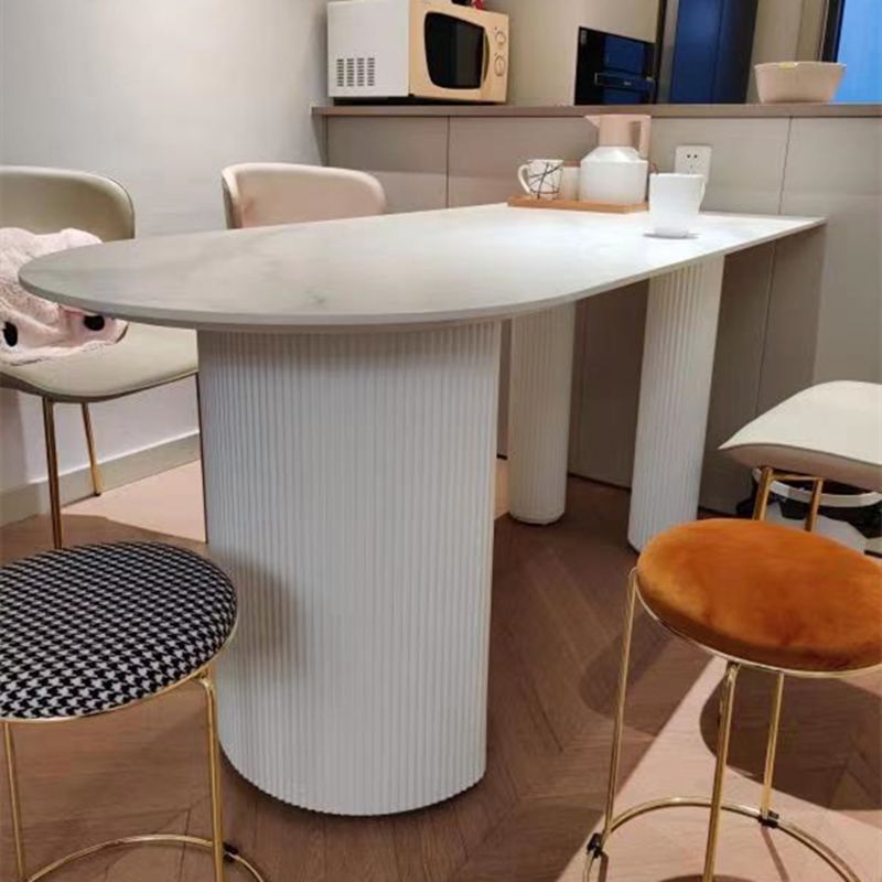 Freie Form gesinterte Stein weißer Esstisch Moderner Doppelpodestisch für Esszimmer