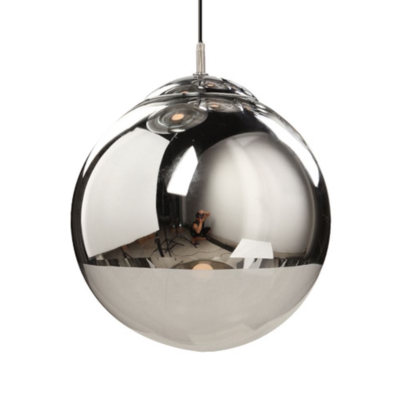 Moderner Glasglasanhänger Light Globe Platting Spiegelte hängende Licht in Silber für Nachtbalken