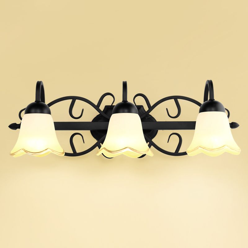 Einfachheit mit überbrochener Glockenwand montieren leichte Handgeblasenes Gla -Waschtischleuchte in Schwarz