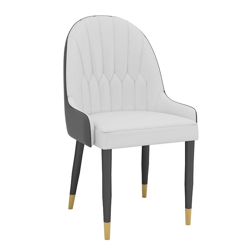 Ensemble de restauration moderne 1/4/5 Pieces avec table de pierre et chaises en cuir fritté