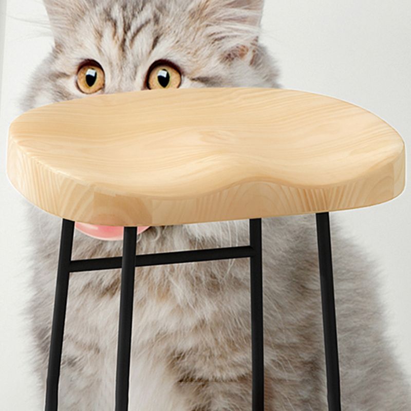 Modern Armless Backless Counter Stool Pine Wood Bar Stool with Pedal for Cafe