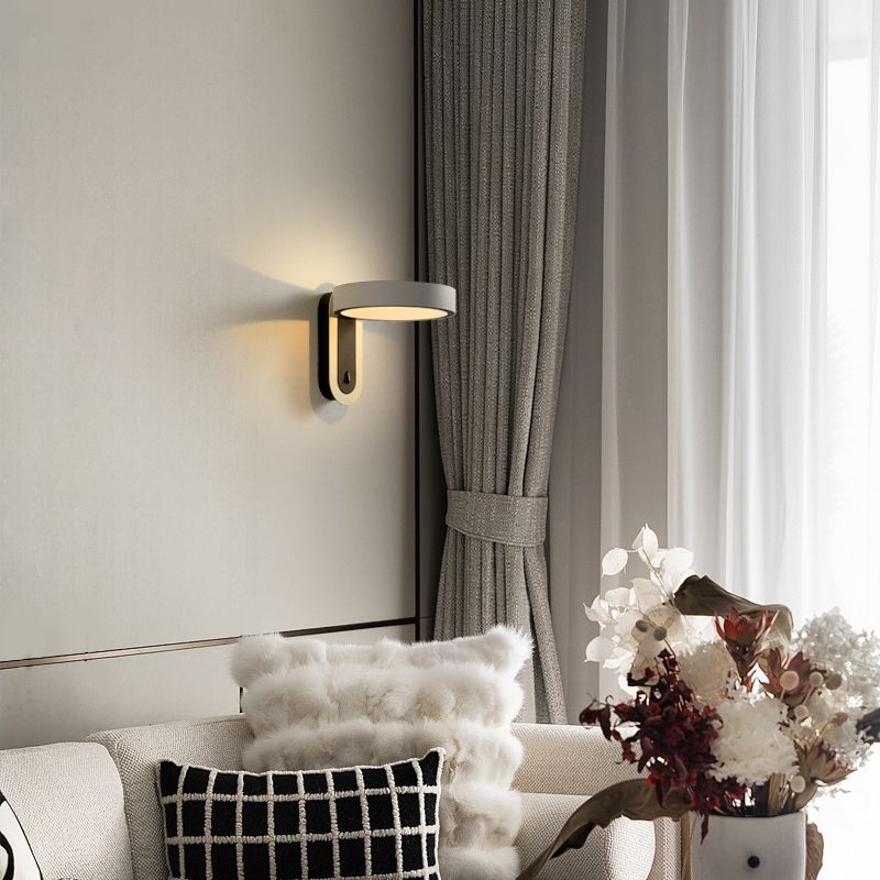 Nordic Style Aluminum Wall Light Circle Shape Rotatable Wall Lamp for Bedroom