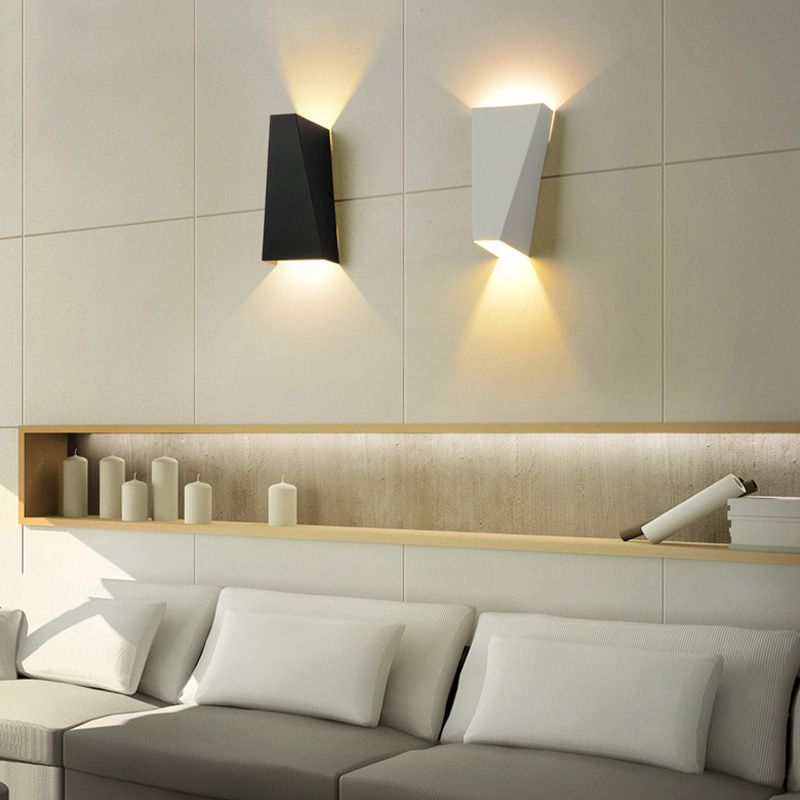 Metal Wall Sconce Lighting Minimalist LED Wall Mounted Lighting