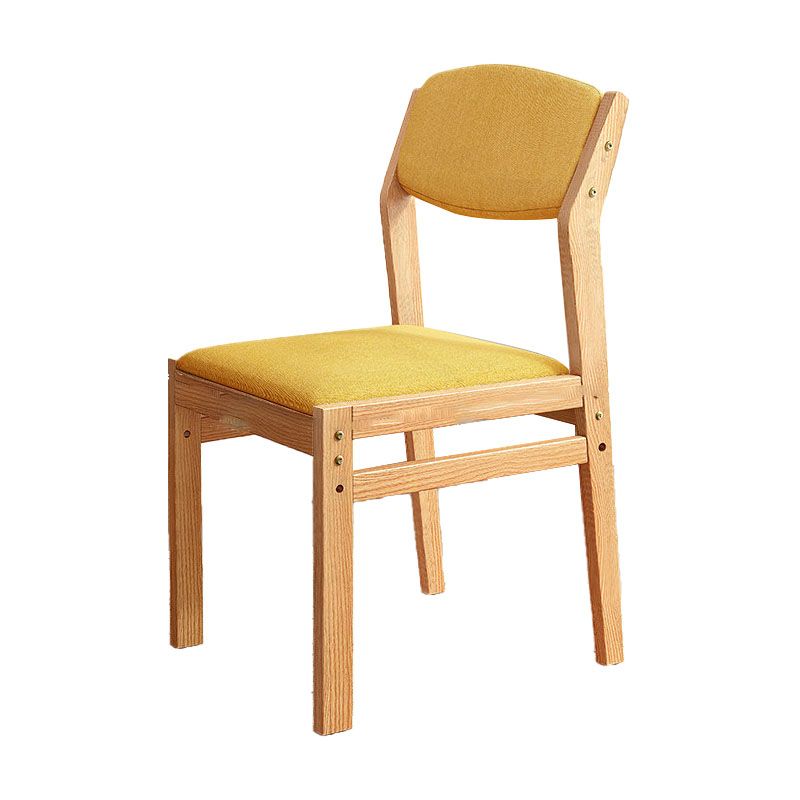 Silla lateral moderna de tela de madera de caucho, acabado mate, parte trasera abierta, silla de comedor