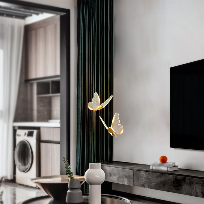Gouden vlinder led hanglamp in moderne luxe stijl smeedijzeren hangende lamp met acryl schaduw