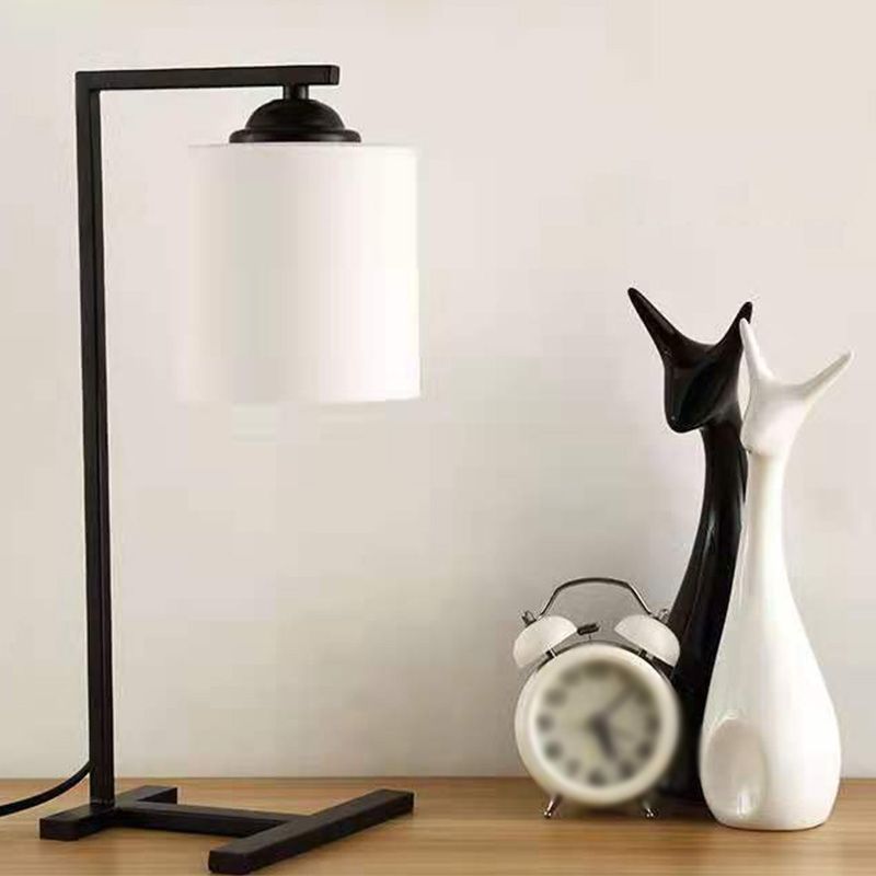 Lumo cilindrico di vetro opalino Luce minimalista a 1 luci nere lampada da comodino