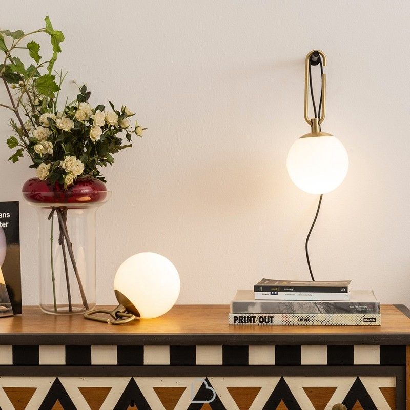 Global Matte weiße Glasleuchten leicht Einfachheit 1 Glühbirne Schwarz -Gold -Wandhalterung Lampe