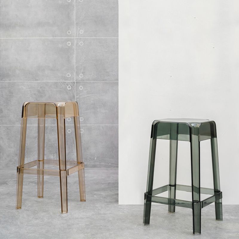 Taburete de bar de plástico sin respaldo moderno, reposapiés, taburete interior apilable cuadrado