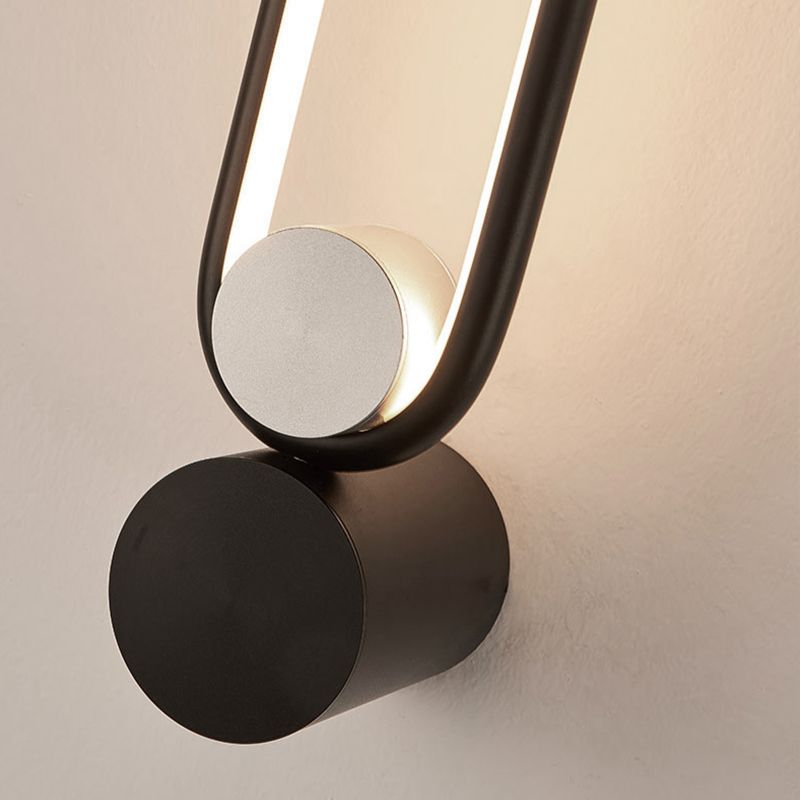Linear Shade Metal Wall Sconce Modern Style 2 Lights Wall Mount Light in Black