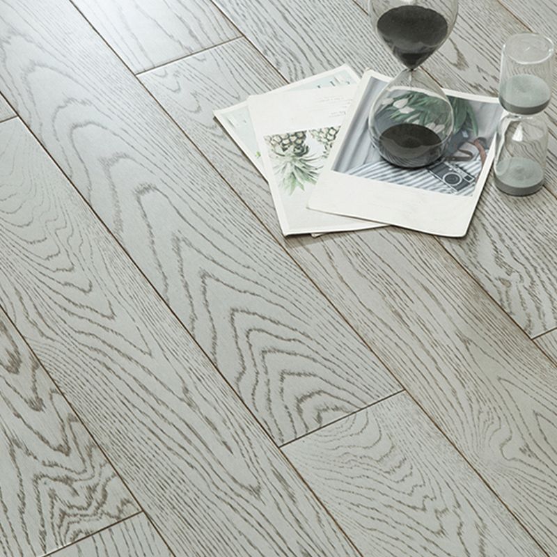 Traditional Wood Flooring Tiles Click Lock Wire Brushed Plank Flooring