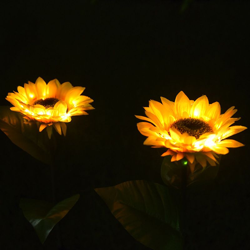 Plastic Sunflower LED Stake Light Contemporary Yellow Solar Lawn Lighting for Pathway