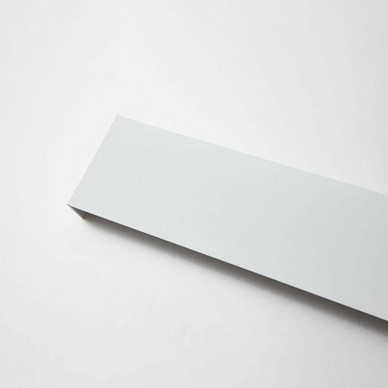 Linear Shade Metal Wall Sconce Modern Style Single Light Wall Mounted Light in White
