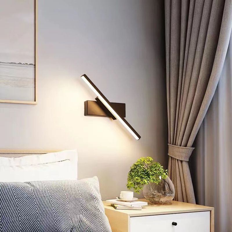 Nordic Style Metal Wall Light Strip Shape Rotatable Wall Lamp for Bedroom