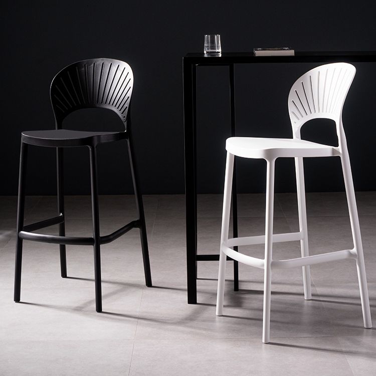 Taburete de bar trasero completo del taburete sin brazos contemporáneo plástico del comedor de la cocina