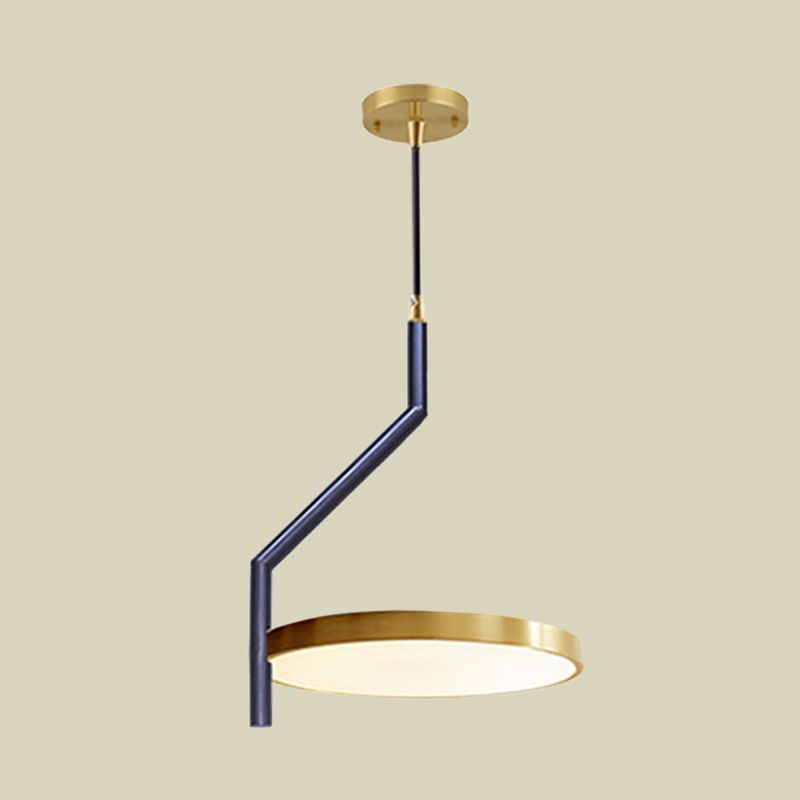 Black and Gol Circle Plafond Pendard Light moderniste Metal LED Suspension Lampe avec tige incurvée pour le salon