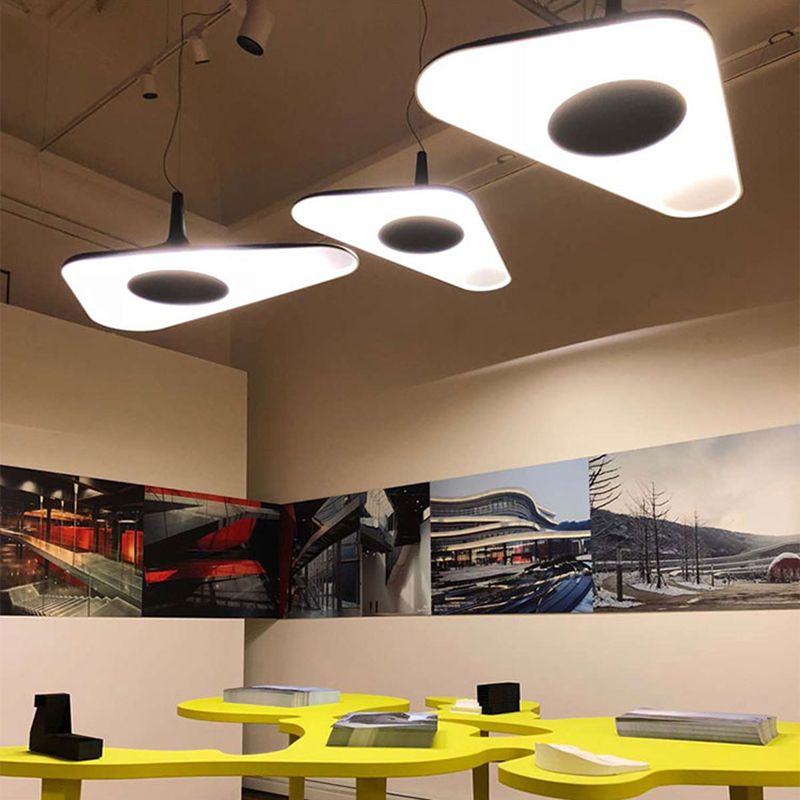 Modernes Harz-Pendel Licht Schlankes 1-Licht-LED-Deckenleuchte für Esszimmer