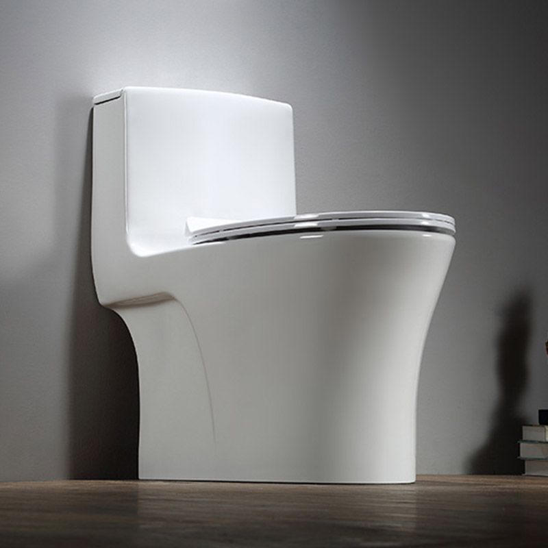 Traditional All-In-One Skirted Toilet Bowl Siphon Jet Toilet with Seat for Bathroom