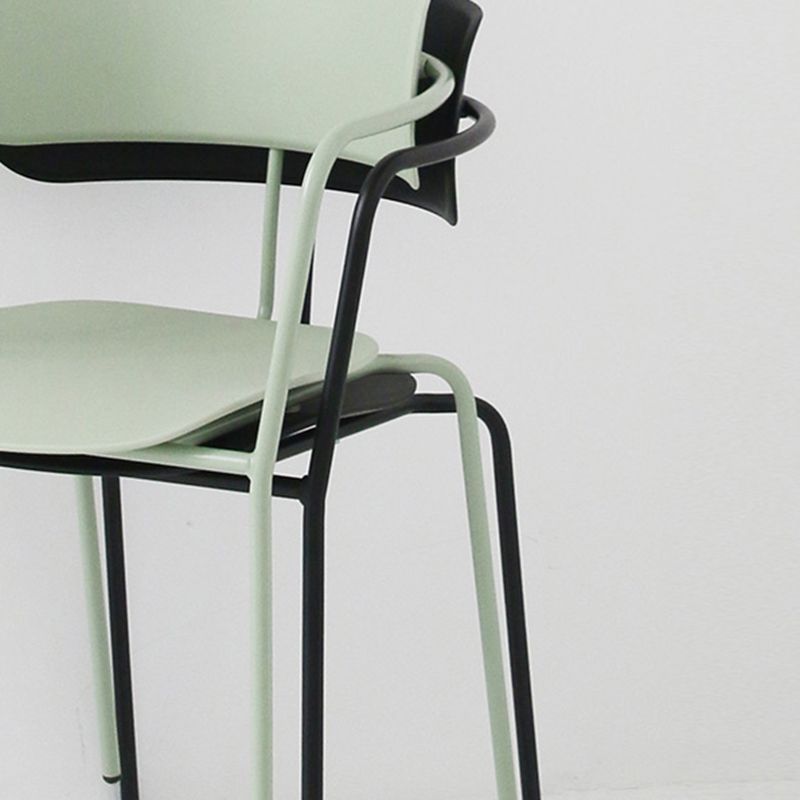 Chaises de salle à manger de cuisine de style industriel Fauteuils empilables avec pieds en métal (Ensemble de 4)