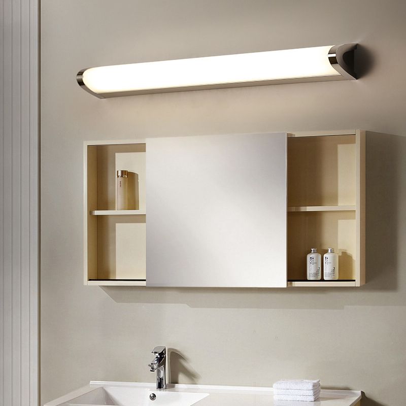 Silver Linear LED Wall Lamp in Modern Minimalist Style Aluminium Wall Light with Acrylic Shade