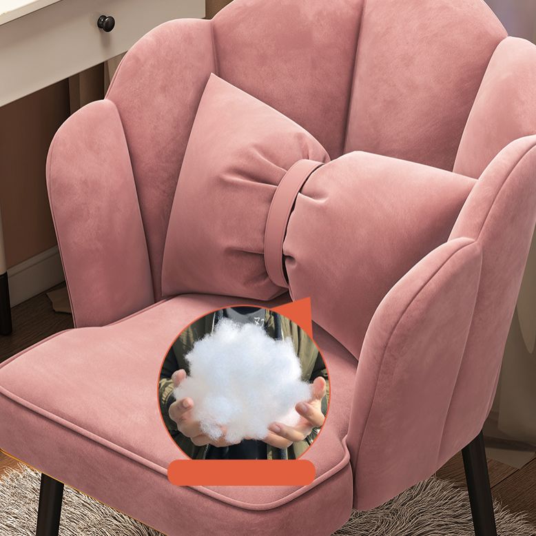 Chaise d'appoint contemporaine en métal, avec bras rembourrés, avec couronne et dossier supérieur