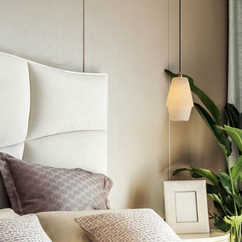 1 Light Geometric Pendant Light avec une teinte brillante Simplicité suspendue Lumière en blanc