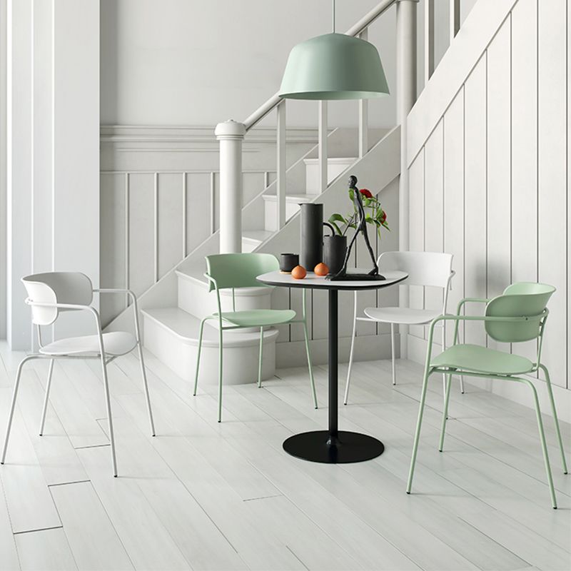 Modern Style Arm Chair Plastic Indoor Dining Chair for Living Room