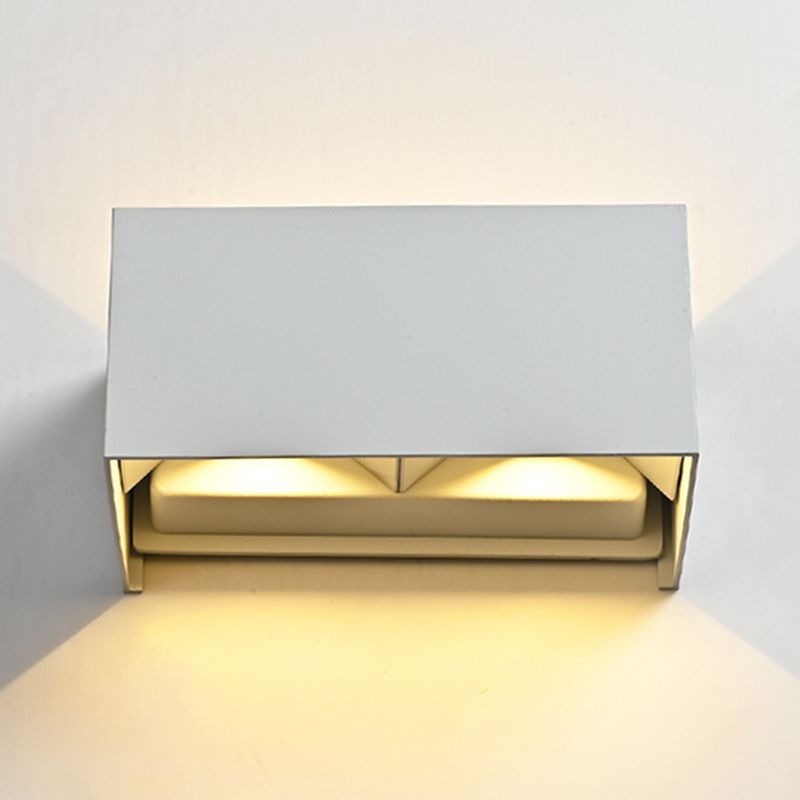 2 luces Ideas de iluminación de pared de metal de estilo de pared geométrico.