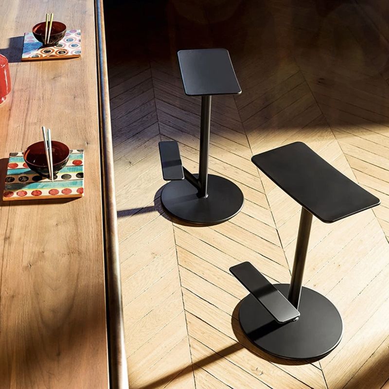 Metal Backless Counter Stool Modern Indoor Bar Stool with Footrest