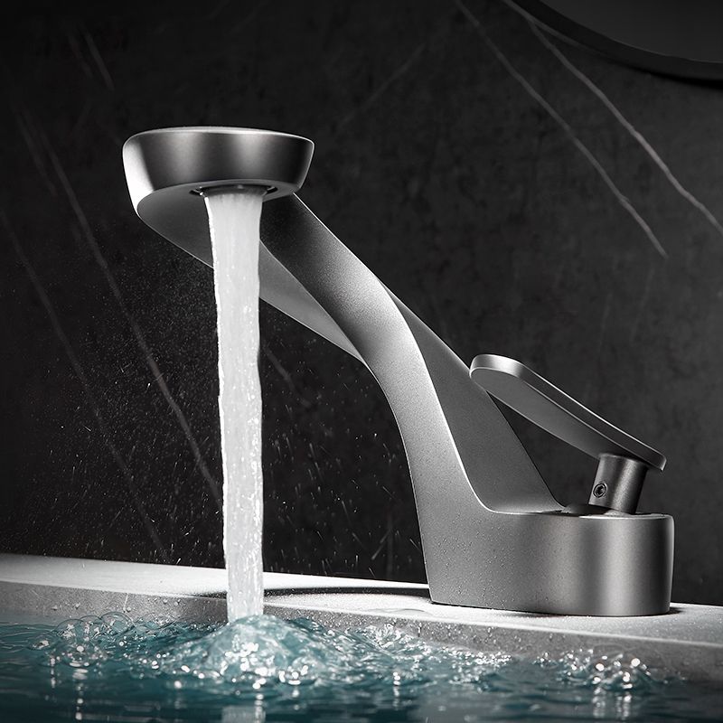 Modern Style Faucet Bathroom Lever Handle Brass Washroom Faucet