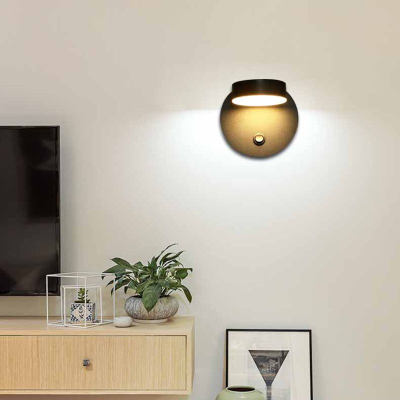 Lampada montata a parete circolare Postmoderna semplicità lampada a monte acrilica per soggiorno