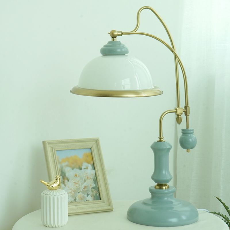 Lampada da lettura vintage a forma di ciotola Illuminazione da comodino in vetro smerigliato a 1 luce con braccio curvo in blu