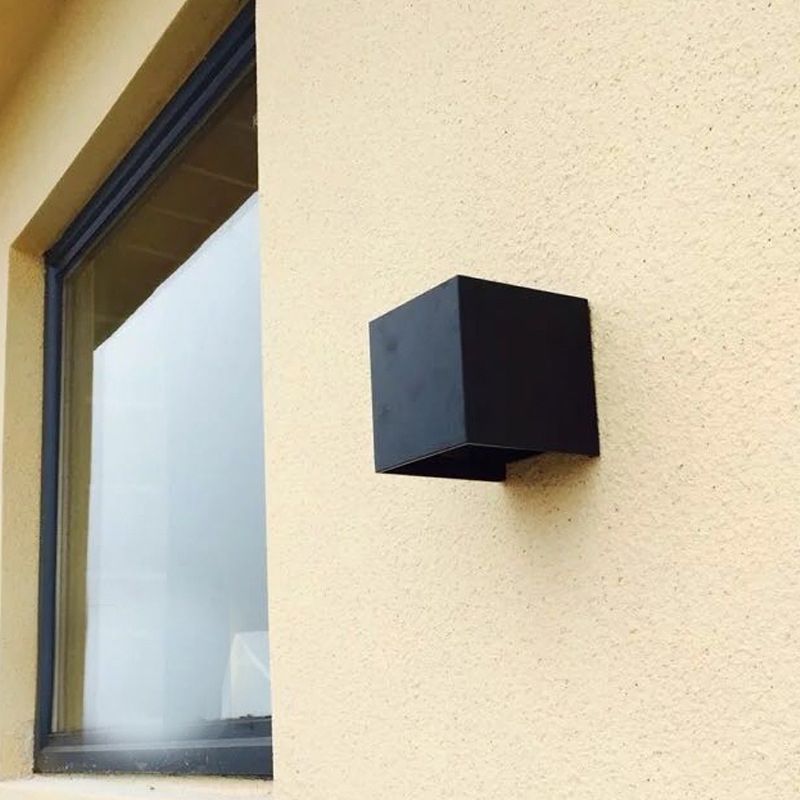 Moderne minimalistische stijl vierkante wand gemonteerd verlichtingsbeveiliging metalen 2 lichten wandlampen