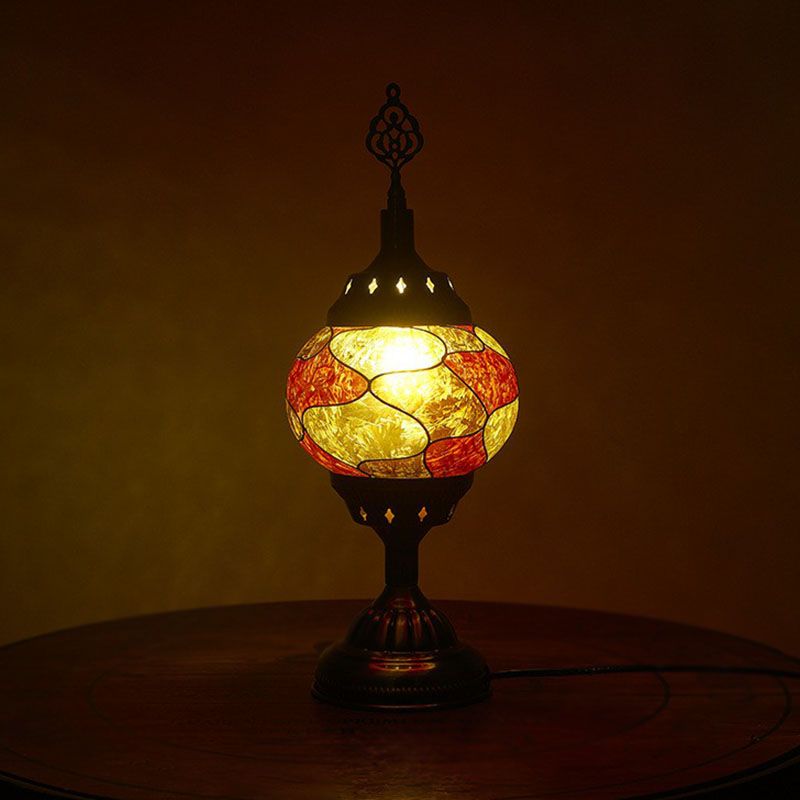 Lampe de nuit en fer en forme d'urne Éclairage de table de salle d'étude turque en bronze en bronze