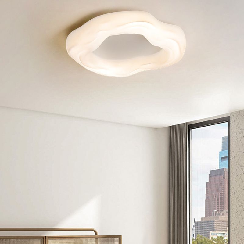 White Flush Mount Lighting Modernism LED Ceiling Light for Foyer