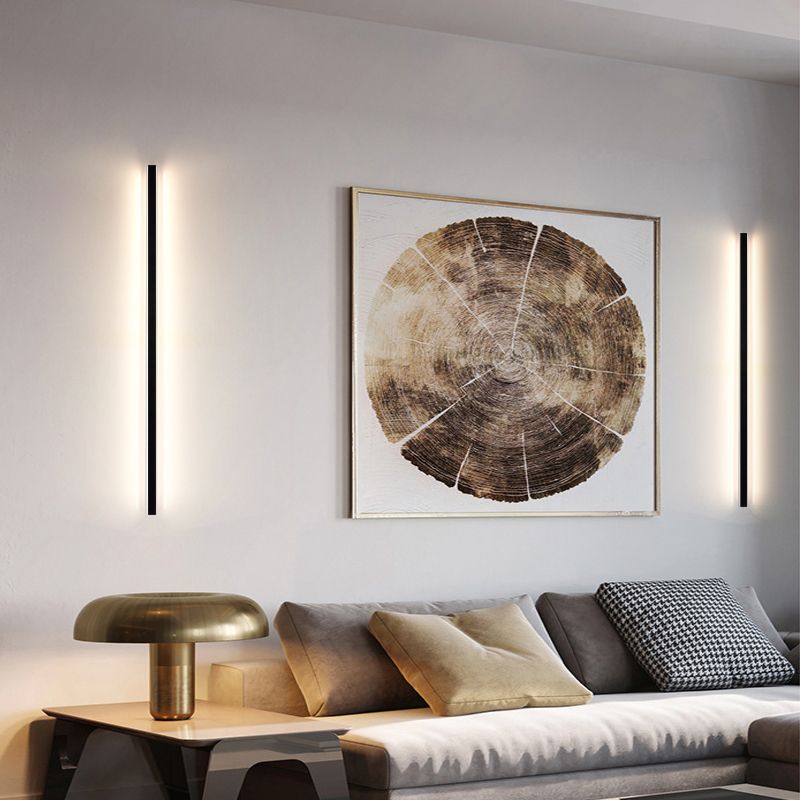 Linear Shade Metal Wall Sconce Modern Style 1 Light Wall Mounted Light in Black