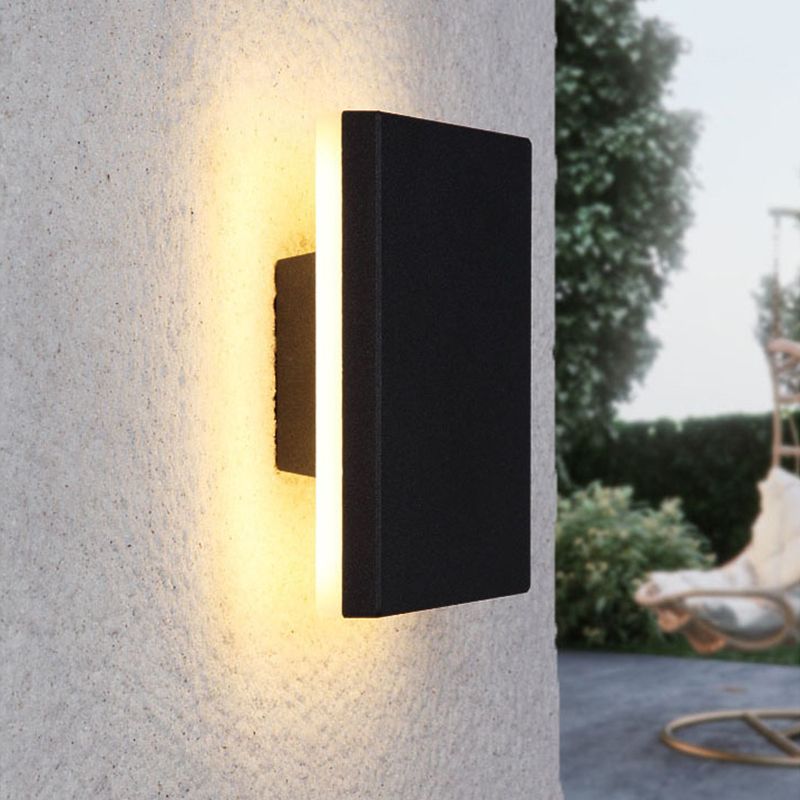 6" Height Simplicity Metal Wall Light Modern Style Geometric Patio Aisle Sconce Light in Frosted Black