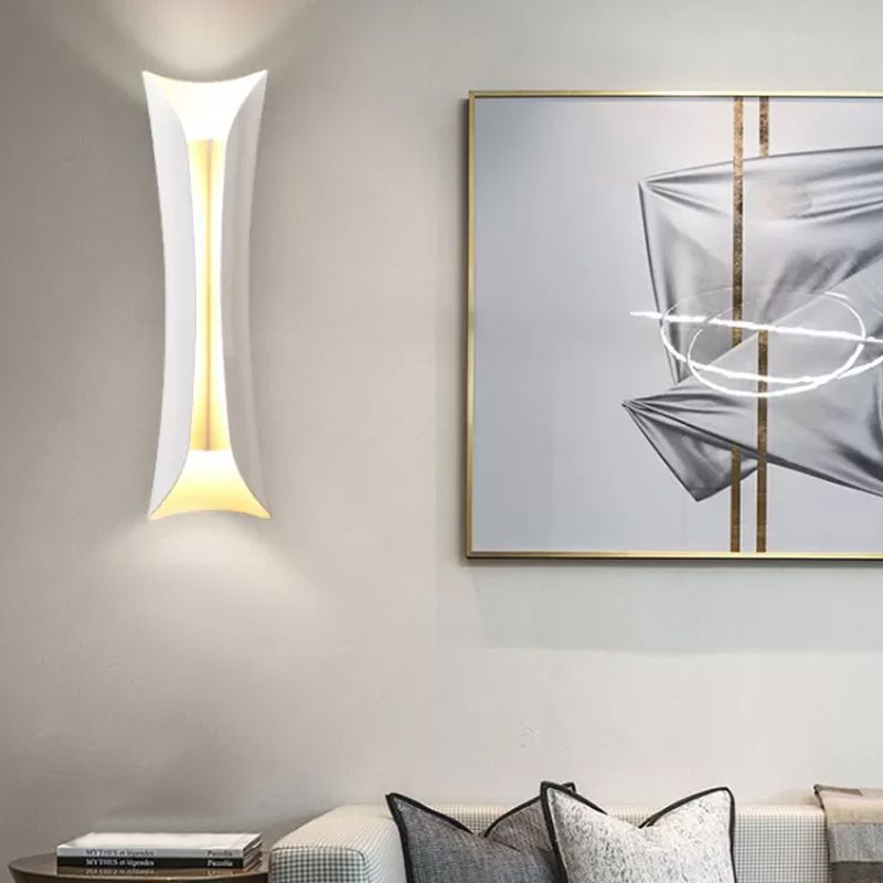 Metallische Schwarz/Weiß-Wandlampe gebogene 2-Licht modernistische Leuchtenleuchte, 13 "/21"/30 "H