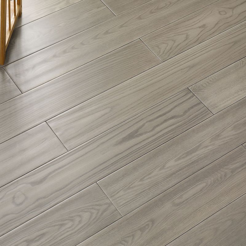 Slip Resistant Laminate Floor Groove Locking Laminate Plank Flooring