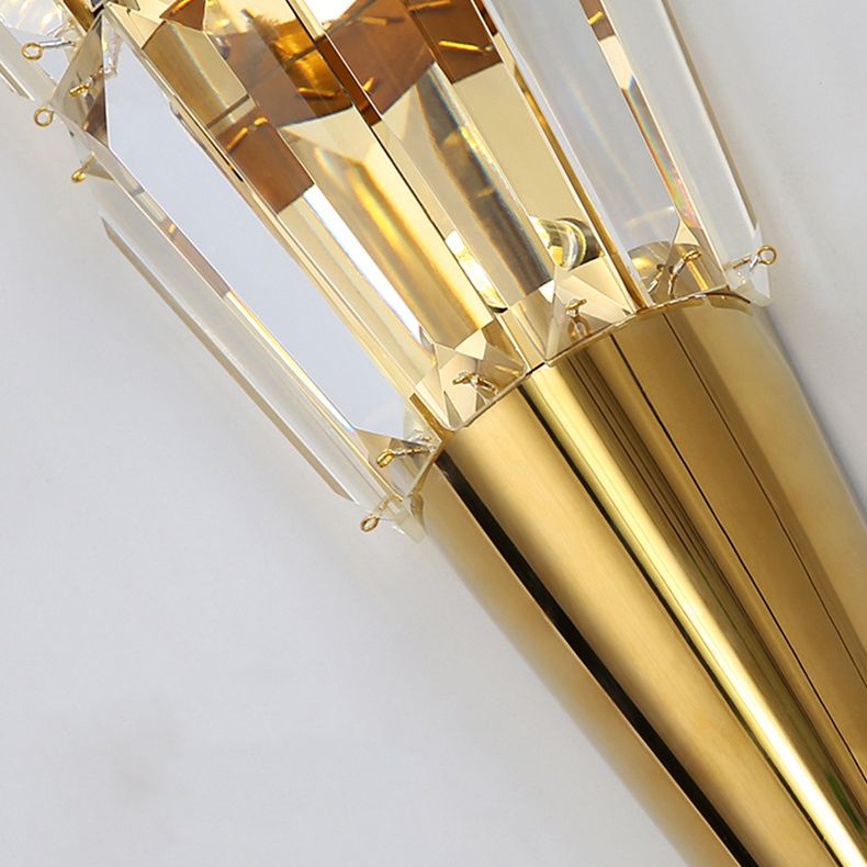 Applexion murale en or cristal dans la lampe murale à cône en acier inoxydable de style de luxe moderne pour chambre à coucher
