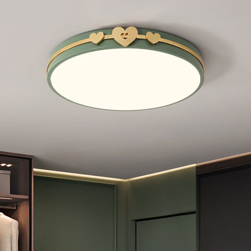 Noordse cirkelvormige spoellamp Acryl LED Slaapkamer Spoelverlichting in wit/zwart/grijs met goud liefdevolle hart deco