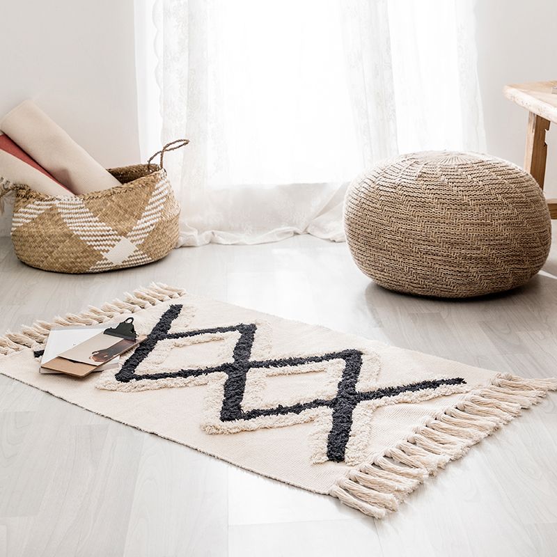 Western Geometric Print Rug Multicolored Jute Area Carpet Pet Friendly Stain-Resistant Indoor Rug with Tassel for Room