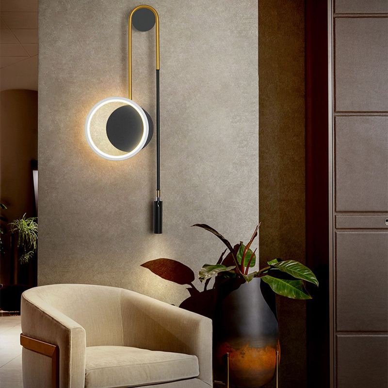 Lampada a parete a LED in stile moderno Fissaggi di illuminazione a parete in metallo con ombra acrilica per soggiorno