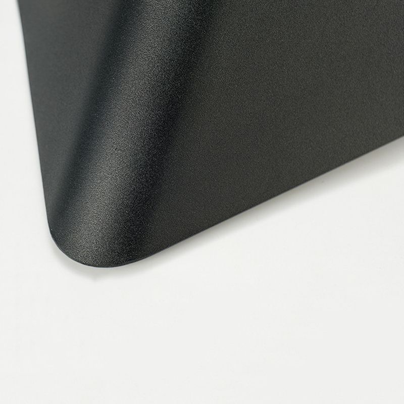 Arrowhead Shaped Waterproof LED Wall Sconce Modern Simplicity Thicken Aluminum Outdoor Wall Mount Lamp