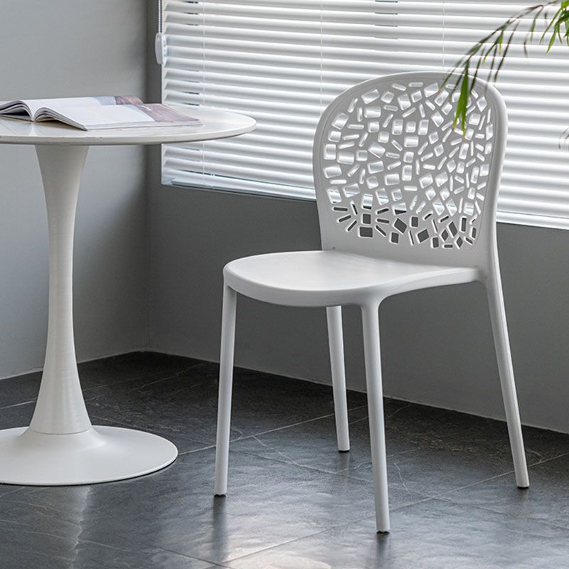 Scandinavische open achterkant Dining Side stoel Plastic Dining Armless Stoel
